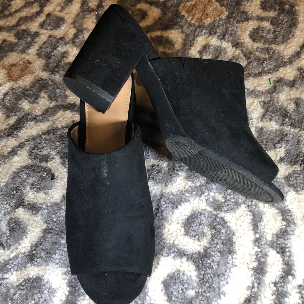 Merona sandals - Picture 2 of 5